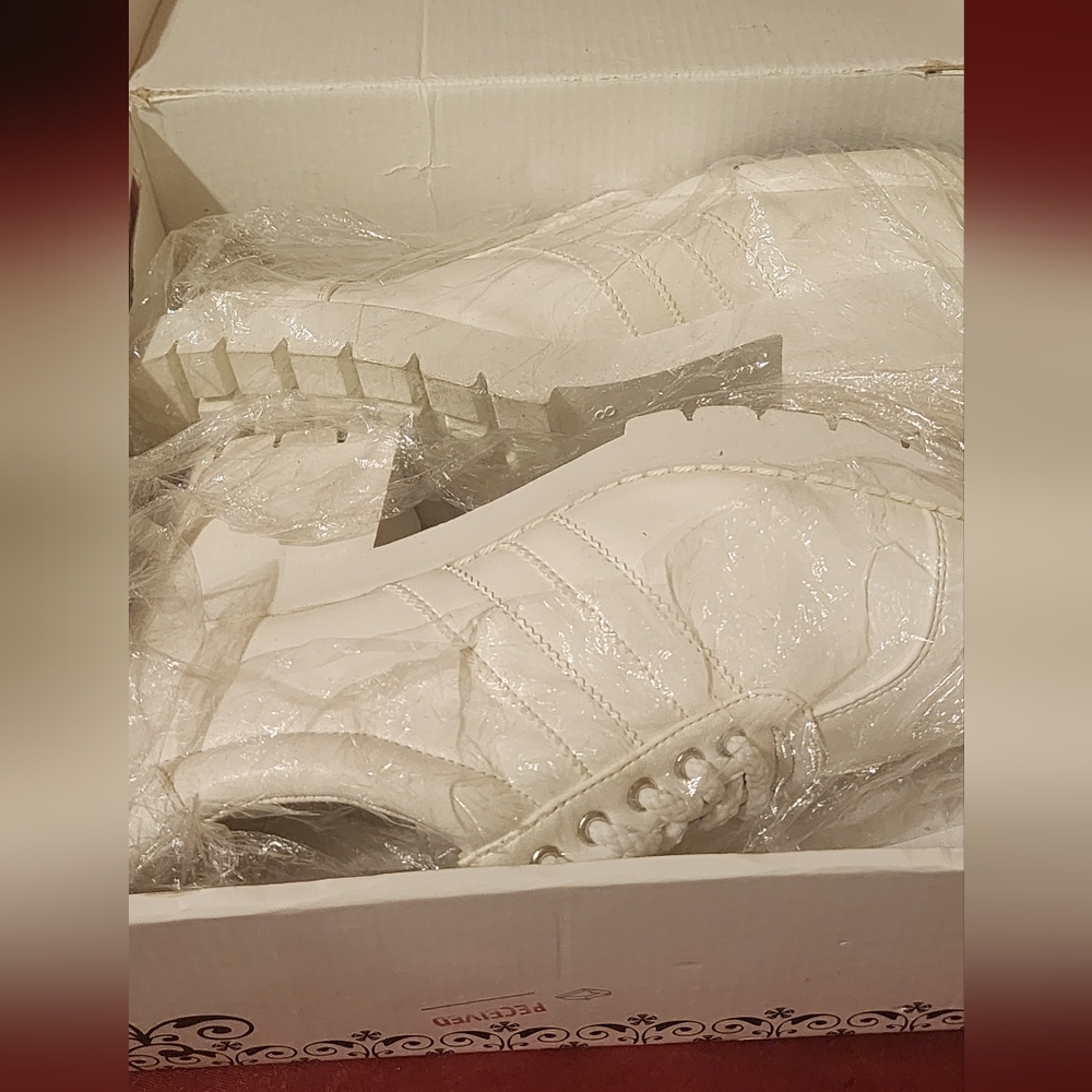 City Snappers sz 8 Nwot nvr worn     mc4 - Picture 5 of 5